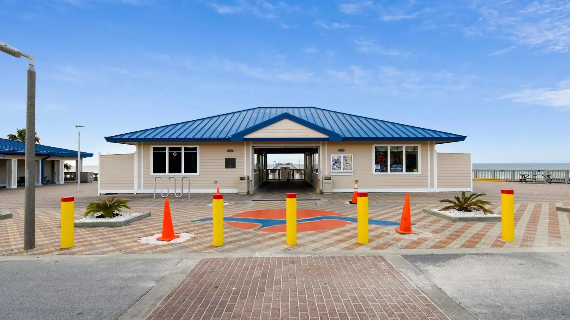 Holiday home Sunbird Beach Resort 101E By Book That Condo Panama City Beach